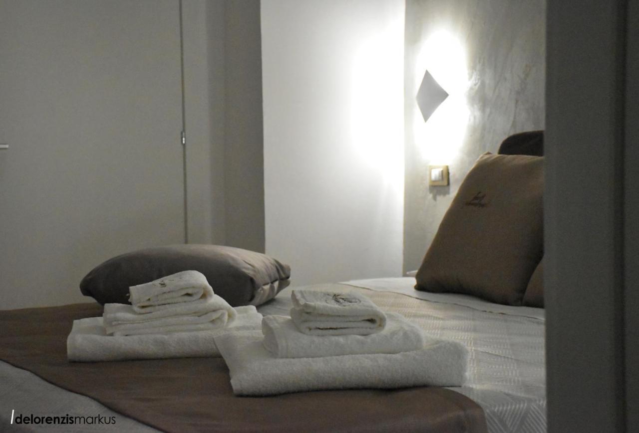 Les 3 Chambres Lecce Zewnętrze zdjęcie
