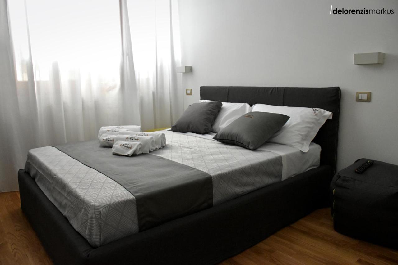 Les 3 Chambres Lecce Zewnętrze zdjęcie