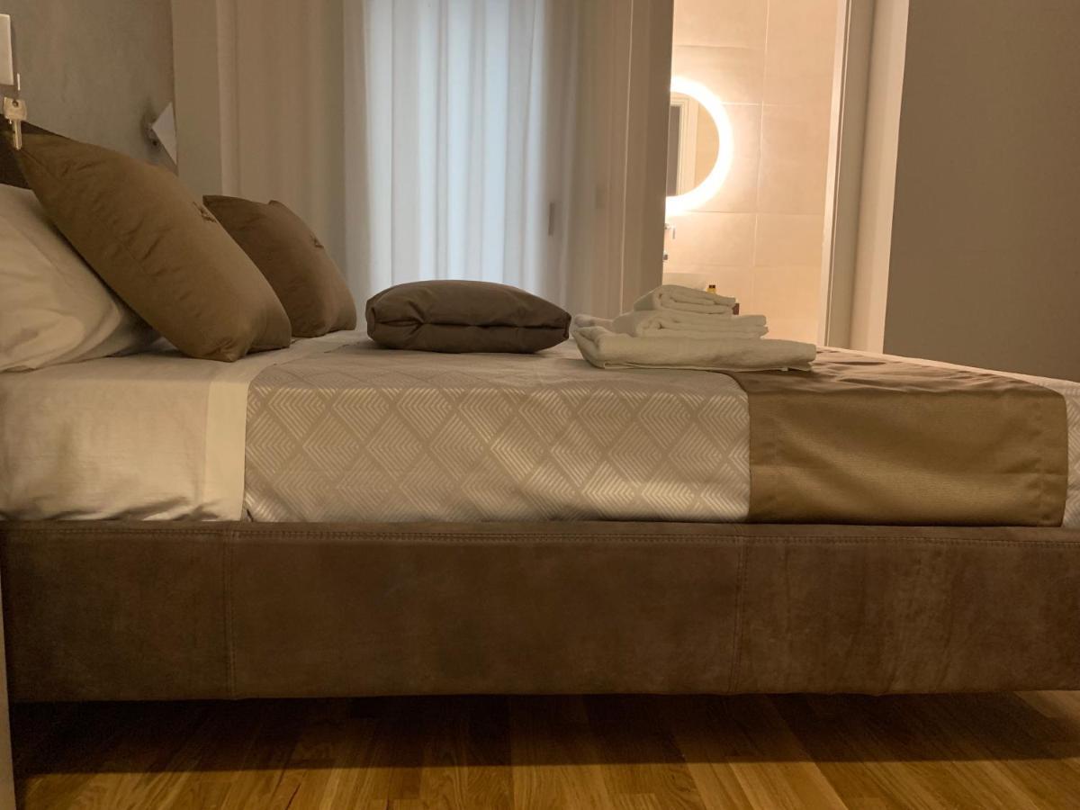 Les 3 Chambres Lecce Zewnętrze zdjęcie