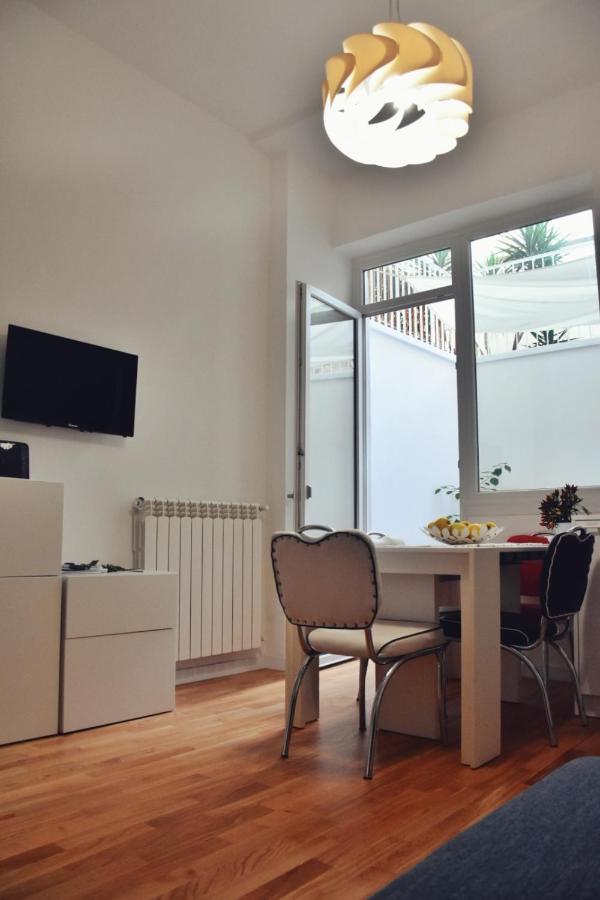 Les 3 Chambres Lecce Zewnętrze zdjęcie